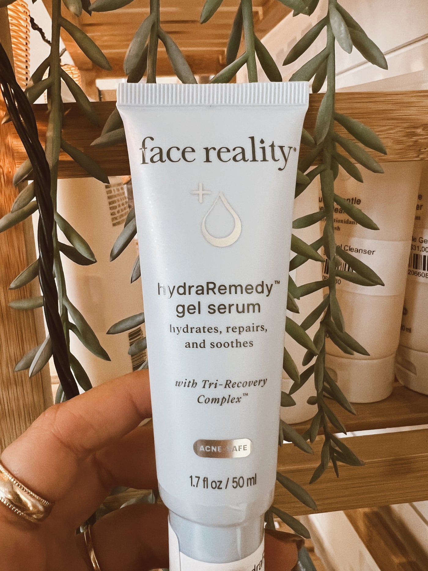 HydraRemedy Gel Serum