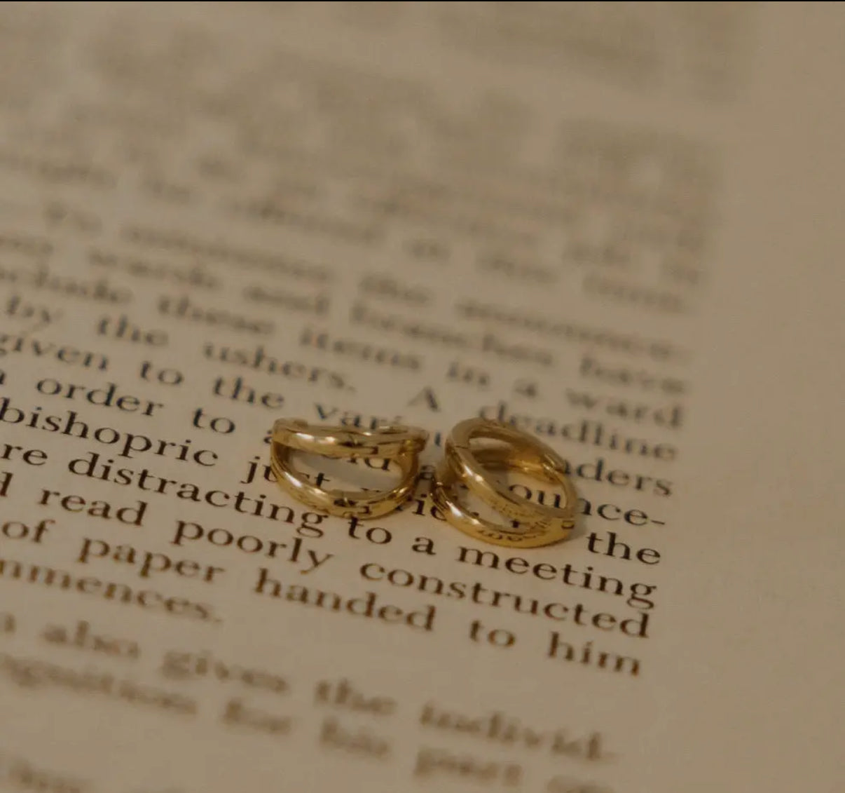 Sadie Double Band Huggies